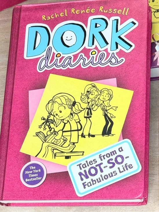 Dork Diaries Lot 3 Hardcover Rachel Renee Russell Kids Book Set - Picture 2 of 6